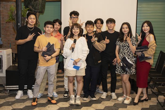 Fan LMHT Tốc Chiến hội tụ tại sự kiện Viewing Party Chung Kết Tổng WCS Việt Nam 2022