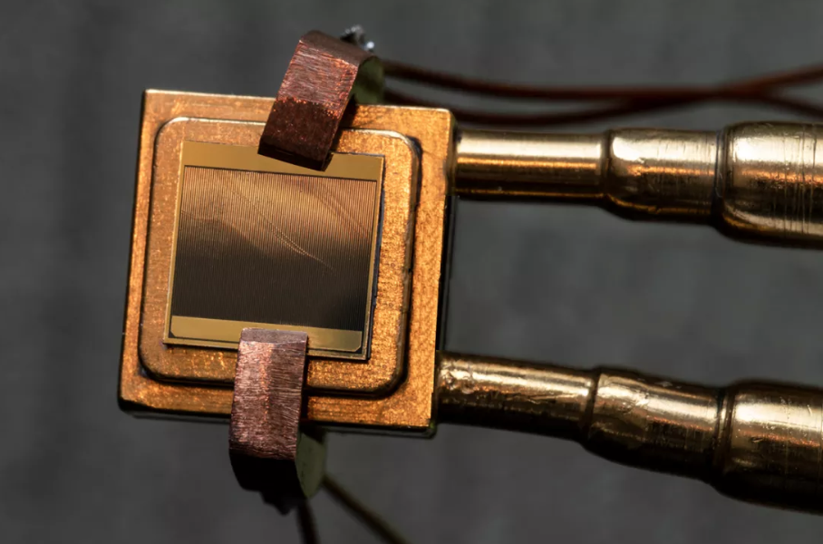 Tế bào quang điện mới có thể chuyển nhiệt thành điện hiệu quả hơn so với tuabin hơi nước truyền thống