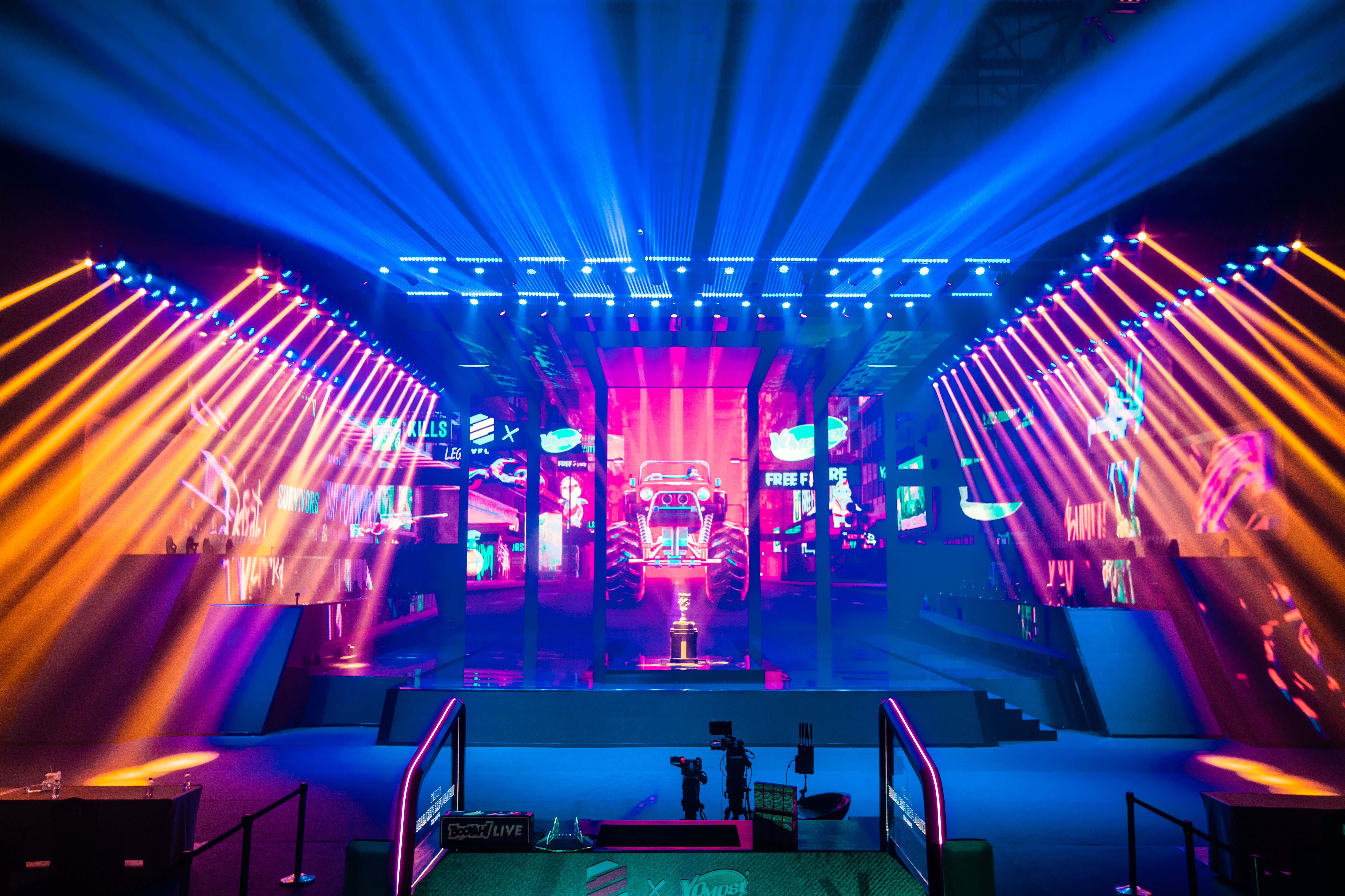 Chung kết Free Fire VFL Mùa Xuân 2022 chính thức khởi tranh với giải thưởng hơn 4 tỉ đồng