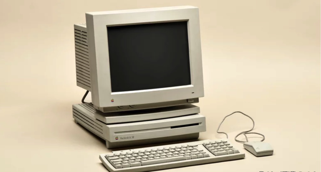 Ai là người đã chế tạo máy tính điện tử số đầu tiên? 