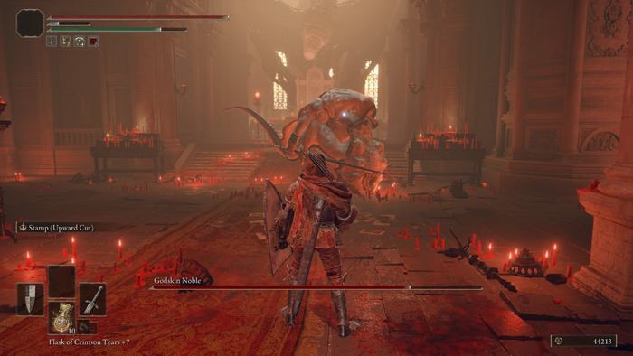 Mẹo né đòn đánh của Godskin Noble trong Elden Ring cực kì đơn giản