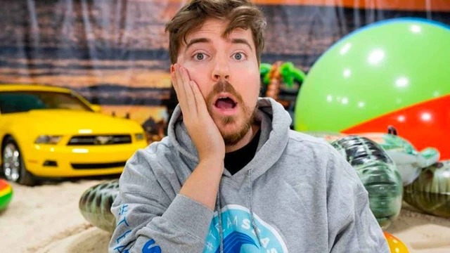 Youtuber Mr Beast bị nhận về hàng tấn chỉ trích dù tặng cho fan 10.000 USD mỗi ngày