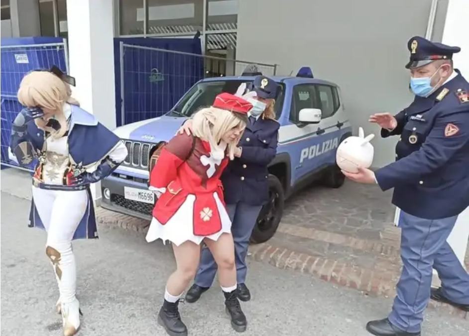 Genshin Impact: Cộng đồng bàng hoàng với hình ảnh Klee bị cảnh sát bắt vì hành vi quấy rối trật tự nơi công cộng