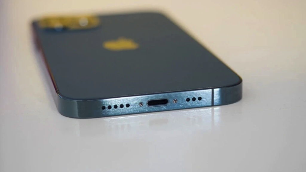 "Ngày tàn" cổng Lightning Apple sẽ được quyết định vào ngày mai