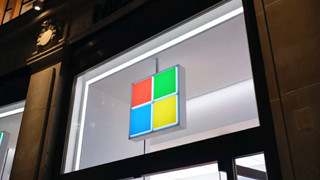Microsoft sa thải hàng trăm nhân viên tại Nga