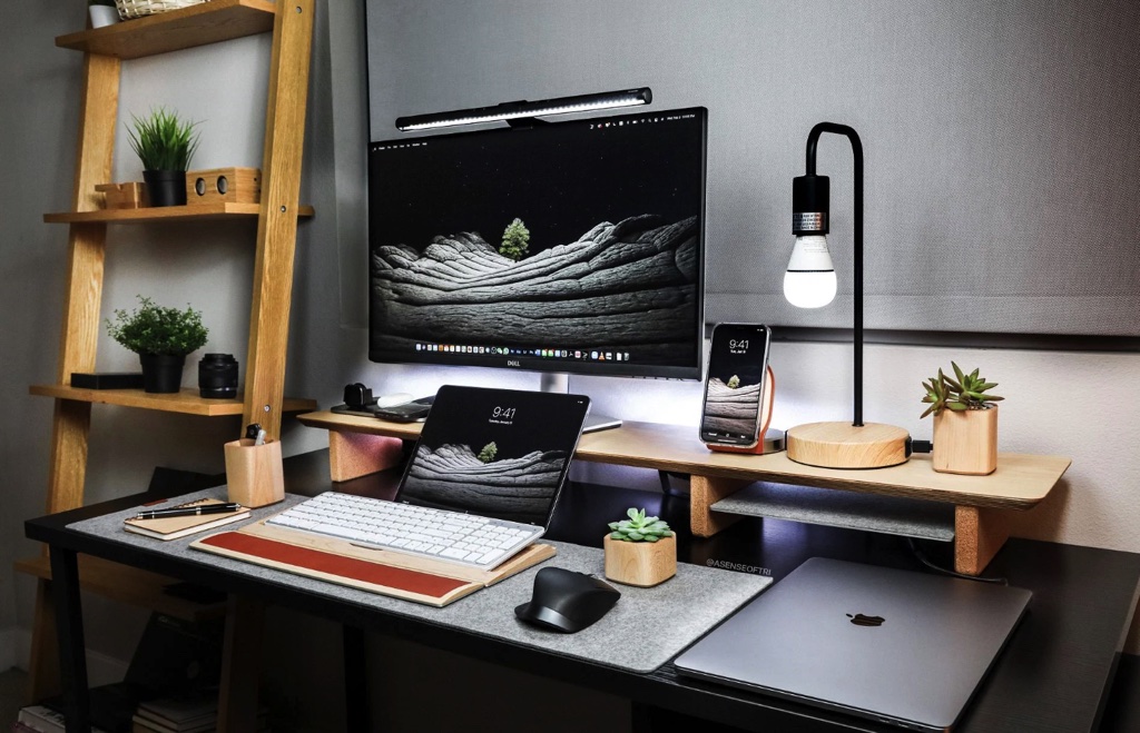 5 phụ kiện PC mà game thủ cần có cho góc gaming của mình 