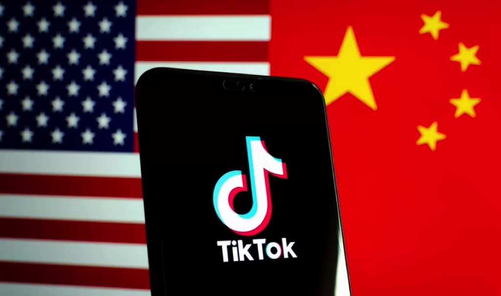 Nghị sĩ Mỹ kêu gọi Google và Apple xoá TikTok khỏi kho ứng dụng công ty 
