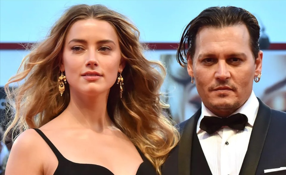 Amber Heard quyết tâm kháng cáo với tờ đơn dài hơn...40 trang giấy