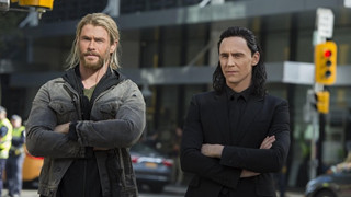 Dù không xuất hiện trong Thor Love and Thunder, Loki vẫn có màn chào sân nhỏ khá thú vị từ đạo diễn