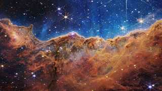 NASA công bố những bức ảnh màu được chụp ở vũ trụ đầu tiên từ siêu kính James Webb