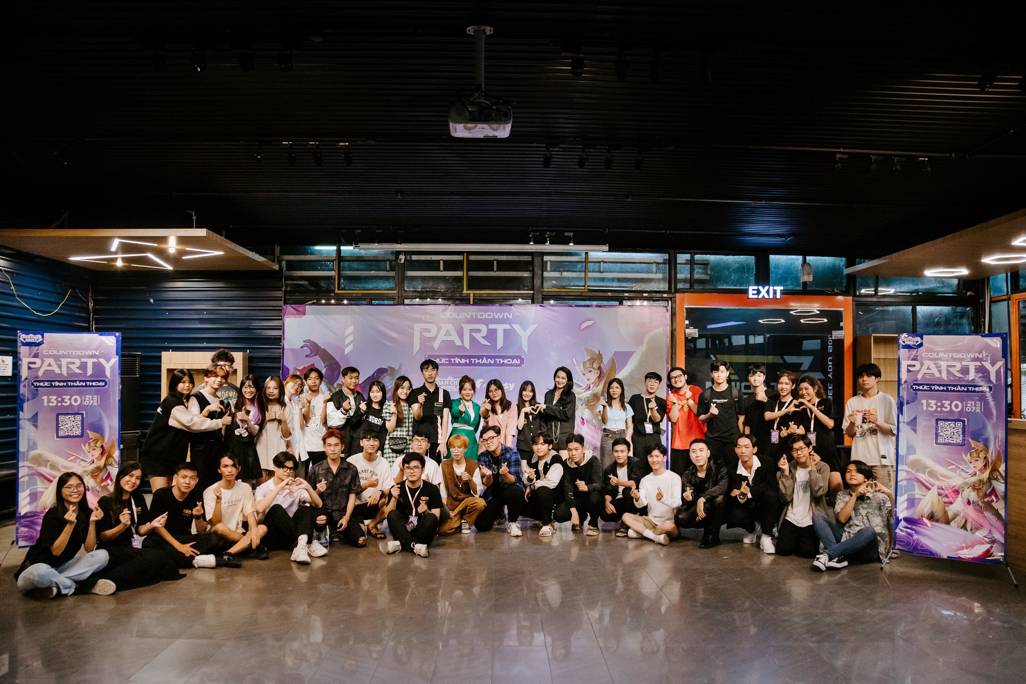 Game thủ khắp mọi miền đất nước cùng hội tụ, đếm ngược thời khắc Loạn Chiến Mobile chính thức ra mắt