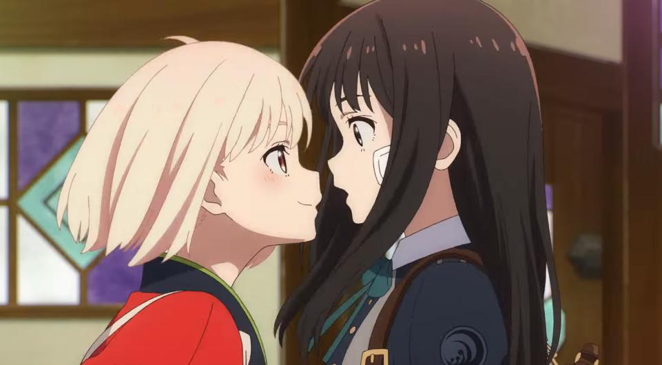 Anime Lycoris Recoil ban đầu có cốt truyện đen tối hơn nhiều!