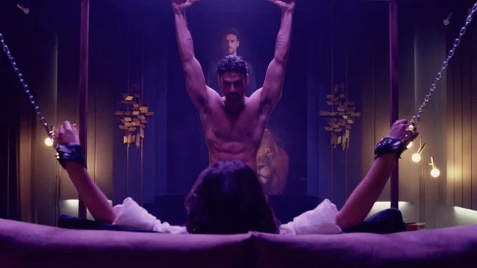 Vì sao 365 Days chưa chiếu đã bị netizen mỉa mai là "rác phẩm"?