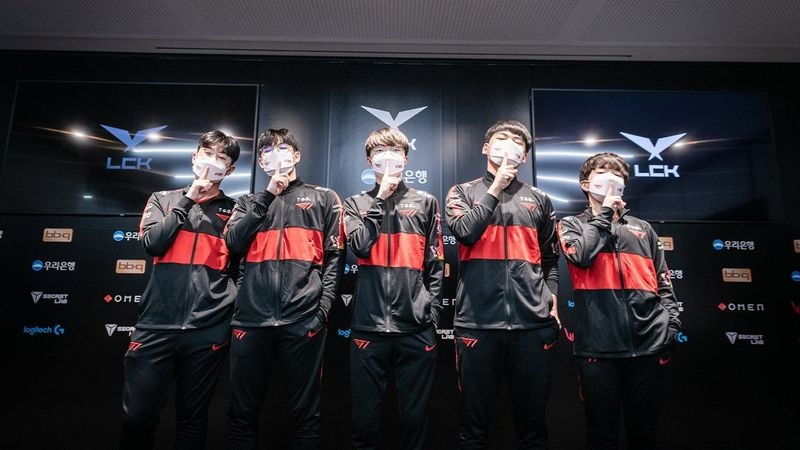 LMHT: HLV của T1 chia sẻ về kế hoạch của cả đội trong loạt trận playoff sắp tới