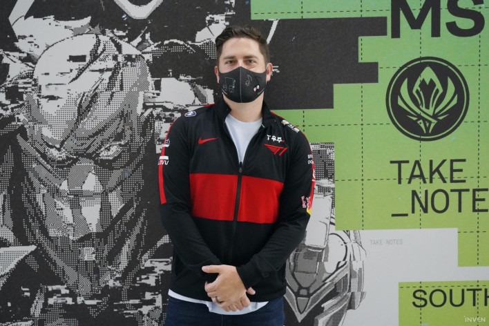 T1 lại dính vào drama khi CEO của tổ chức vạ miệng trên Discord