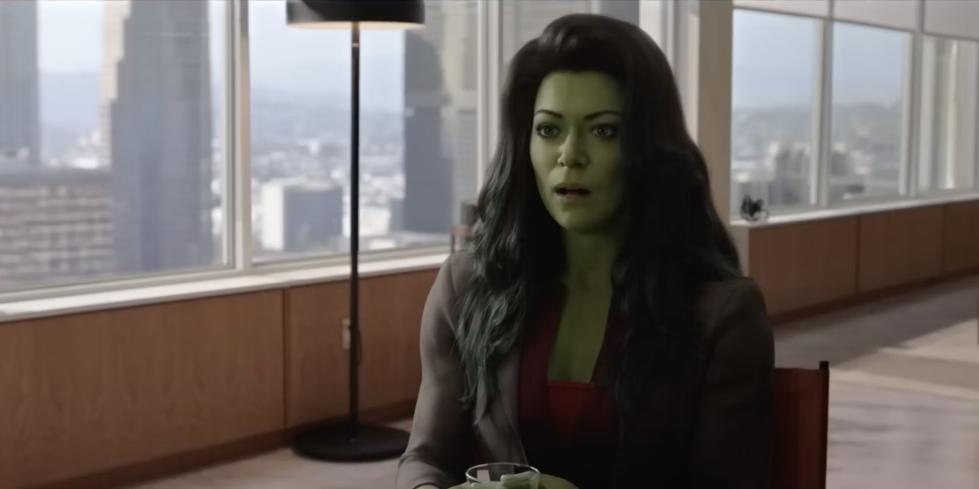 Đạo diễn She-Hulk hé lộ một bí mật đặc biệt về nhân vật của Tatiana Maslany