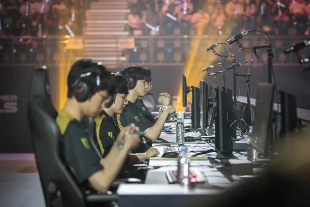 LMHT: Cơ hội nào dành cho khu vực LCK giành lấy chức vô địch CKTG 2022?