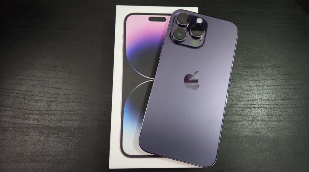 Apple sẽ thay thế tên "Pro Max" bằng "Ultra" trên iPhone 15 được trình làng vào năm sau