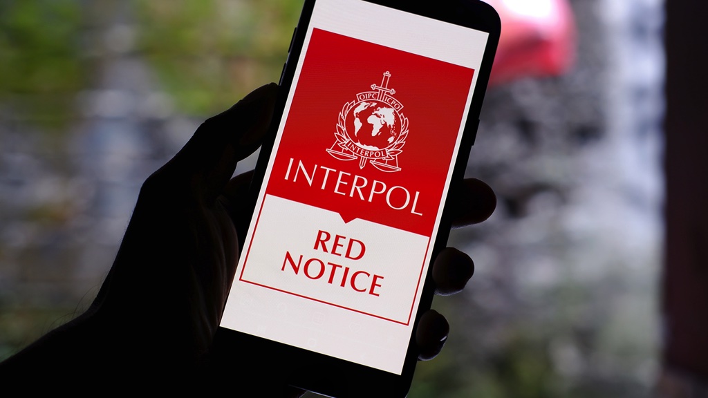 Do Kwon vẫn bình thản viết code và sống rất "chill" trước lệnh truy nã đỏ của Interpol