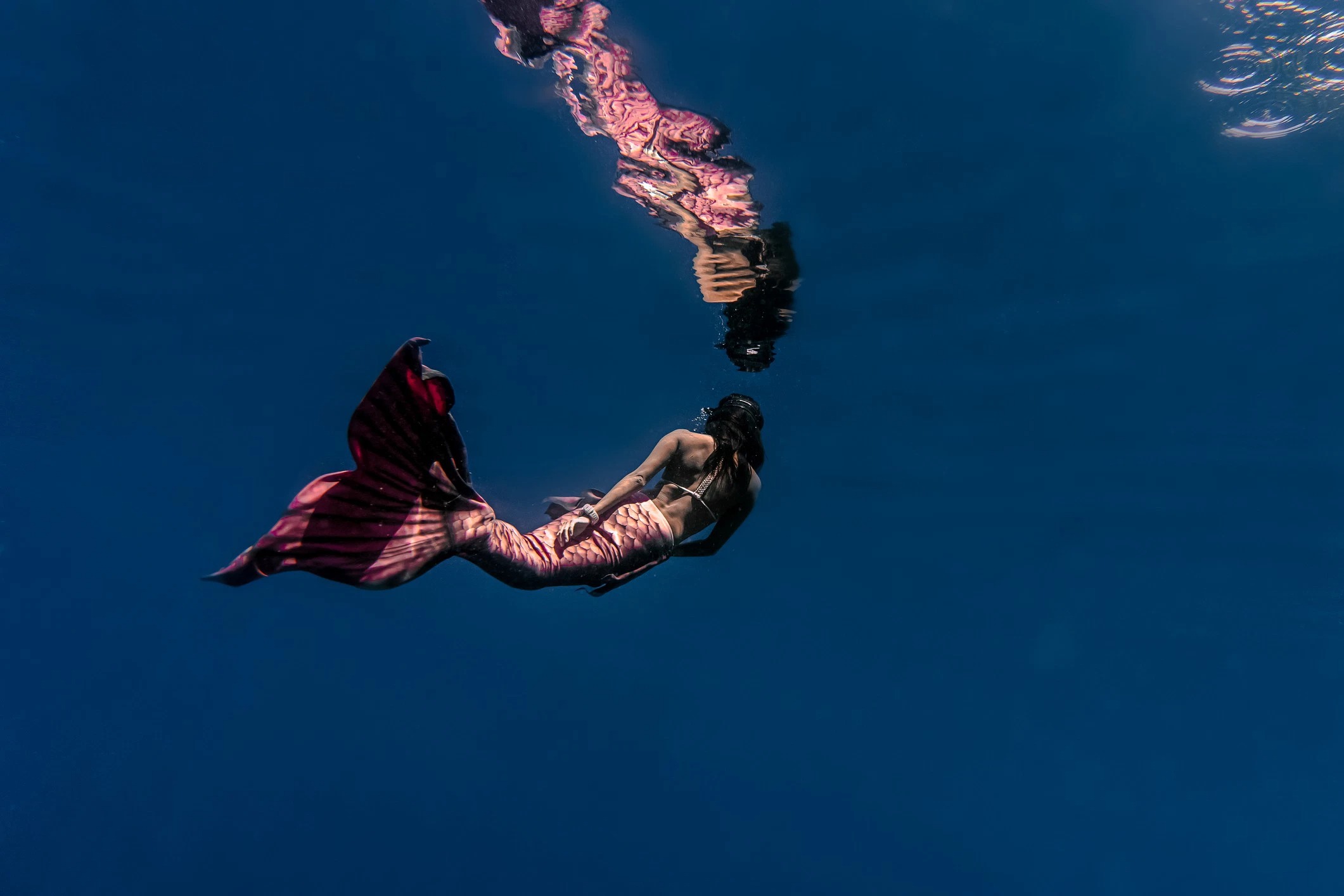 Nàng tiên cá trông ra sao trước khi bị Disney "nhuộm da nâu" trên màn ảnh?