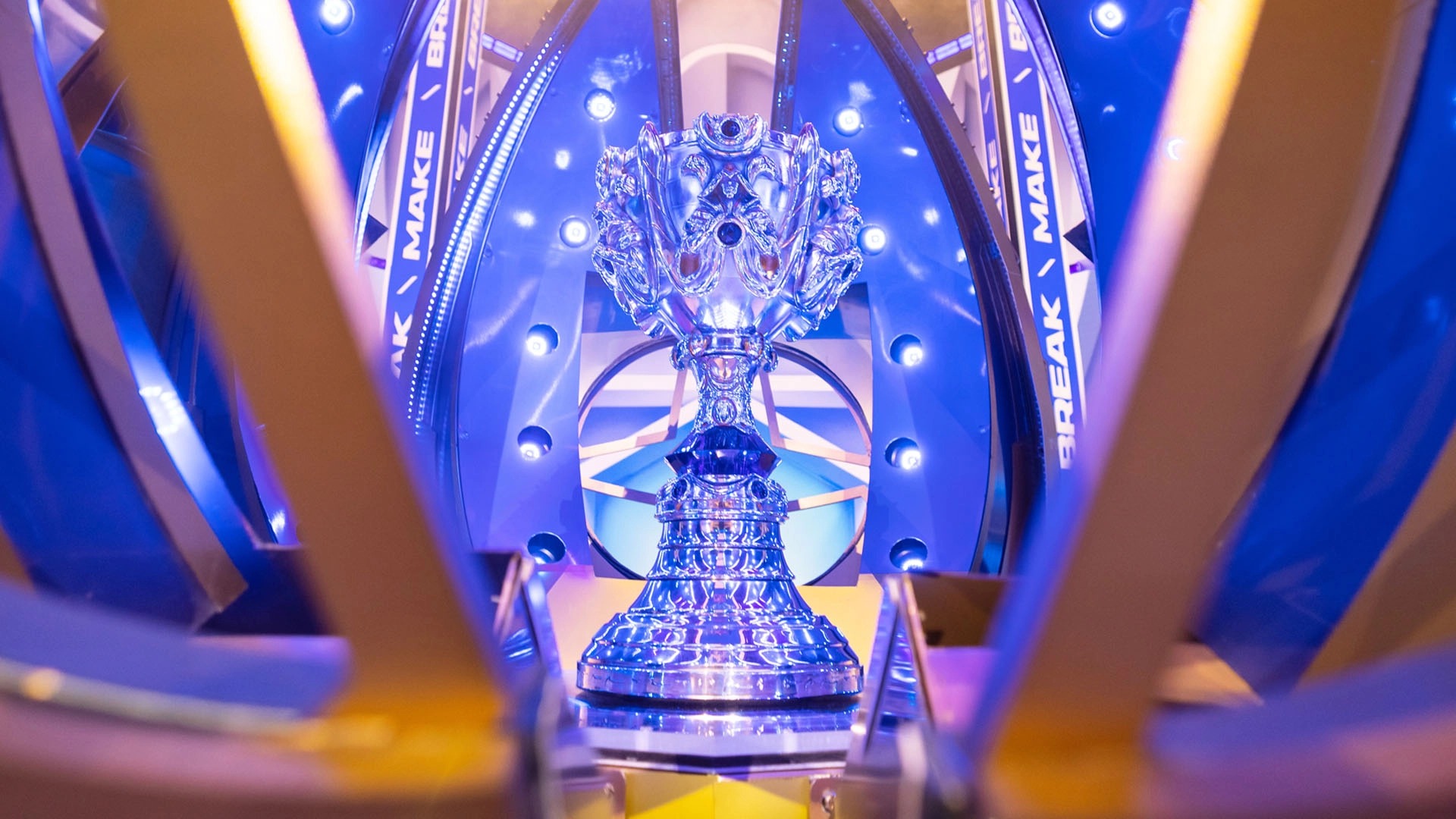 LMHT: Lượng người xem CKTG 2022 sụt giảm mạnh so với năm ngoái