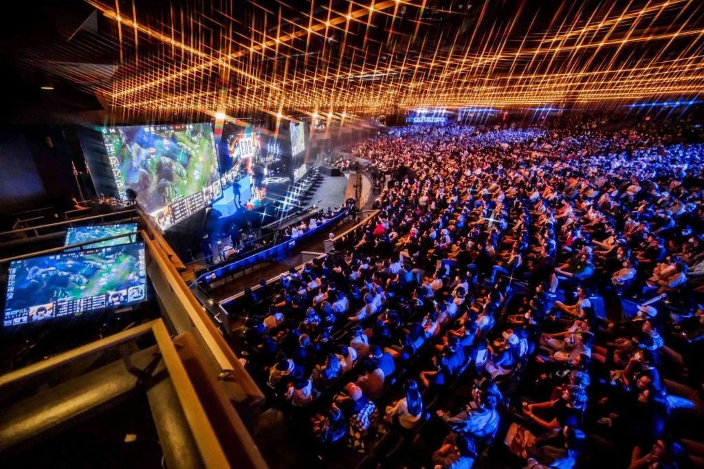 LMHT: Chỉ còn 8 game thủ dự đoán chính xác 100% kết quả các trận đấu CKTG 2022