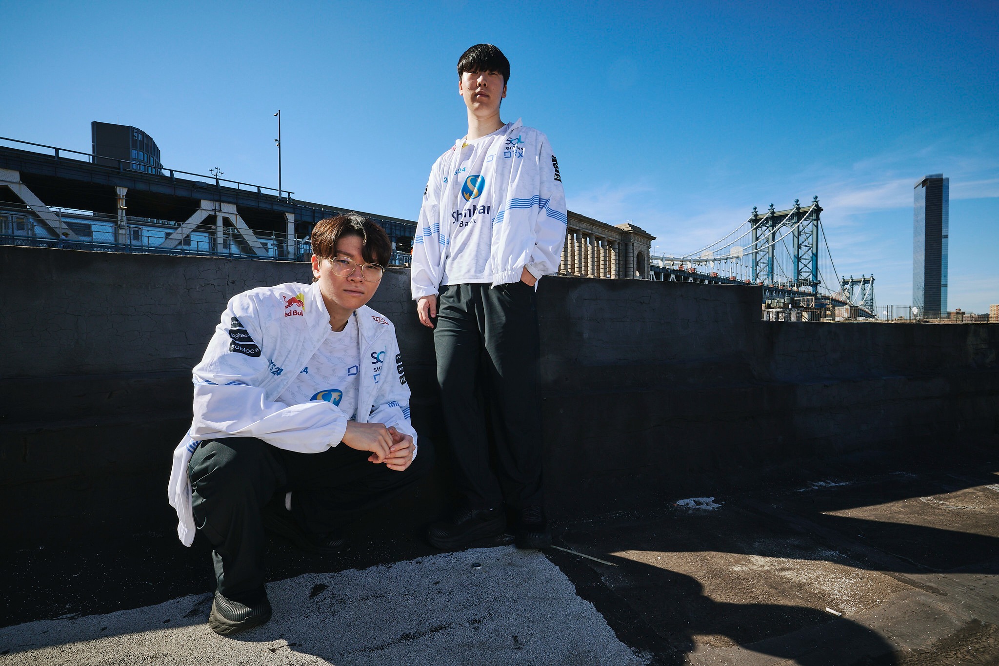 Tin chuyển nhượng LMHT 24/11: HLE shopping tẹt ga khi mang Kingen và Zeka về đội