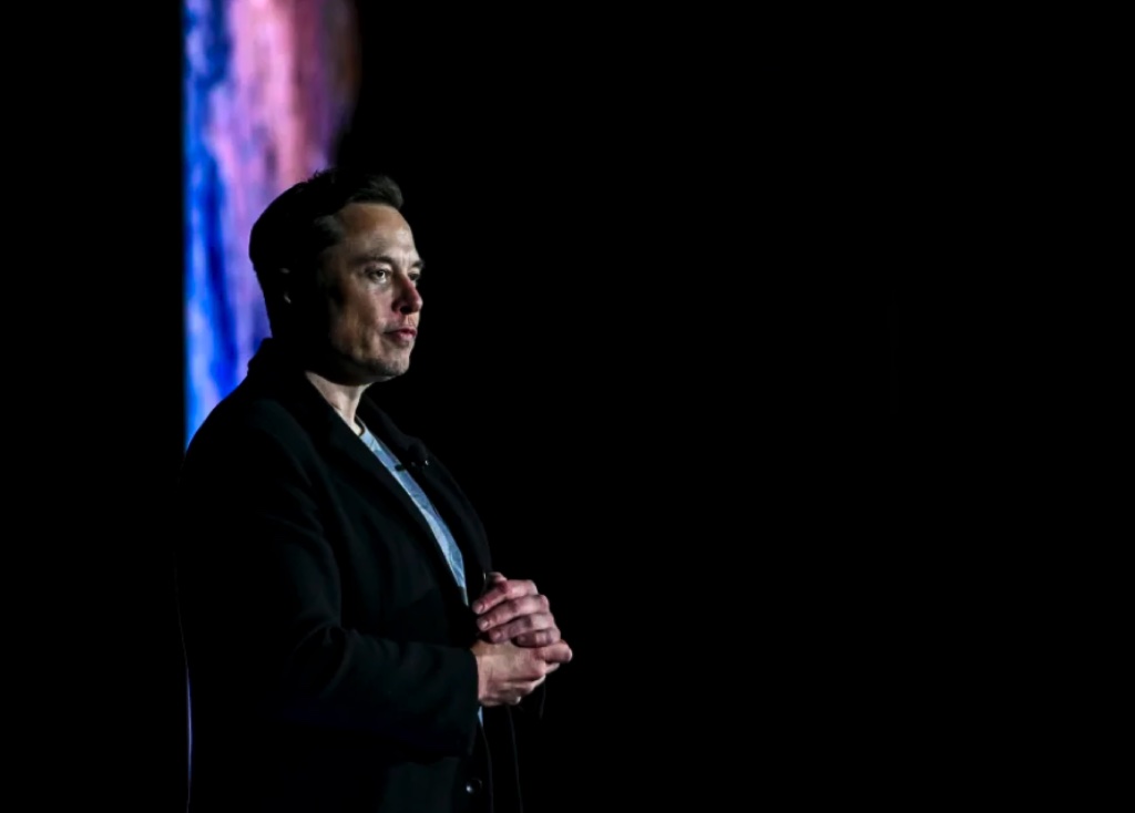 Elon Musk xác nhận "ân xá" các tài khoản Twitter bị khoá trước đó vào tuần sau 