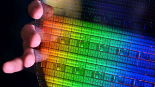 Intel công bố những đột phá trong quá trình nghiên cứu công nghệ vi mạch 2D và 3D