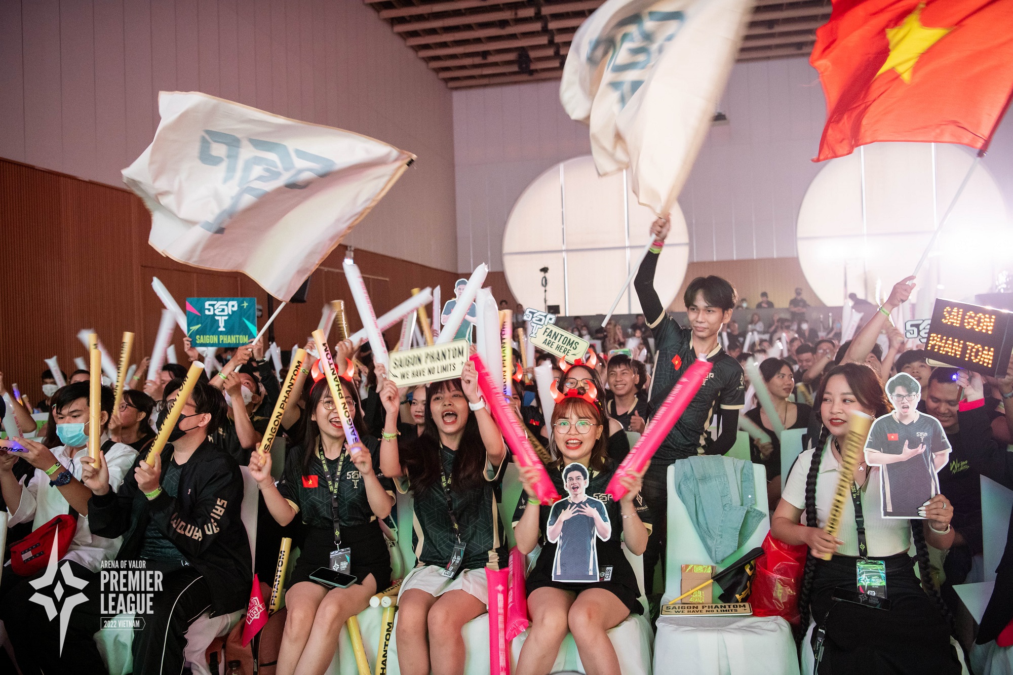 Vòng Bán kết APL 2022: Việt Nam chính thức diễn ra với bầu không khí cuồng nhiệt ngày 10/12