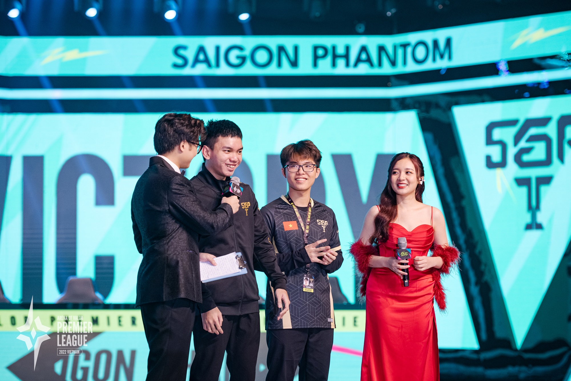 Phỏng vấn Saigon Phantom: "Chúng em thi đấu vì cả AOG Việt Nam"