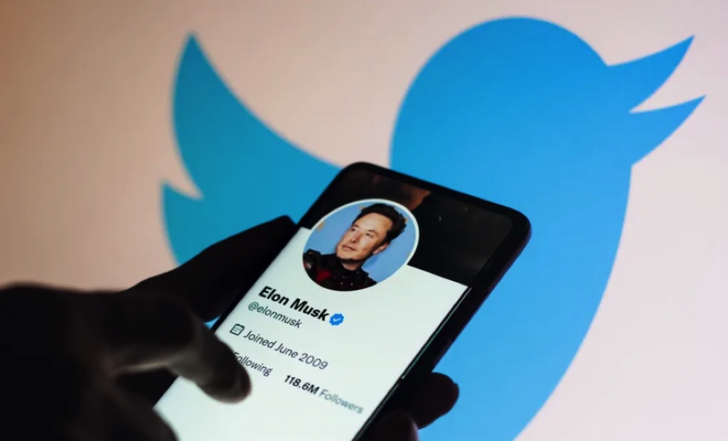 Twitter khởi chạy lại dấu tích xanh, người dùng iPhone sẽ phải trả phí cao hơn