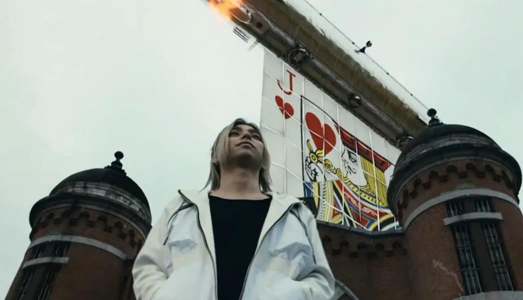 Alice In Borderland season 2: Tổng hợp các chi tiết đã bị thay đổi so với manga gốc!