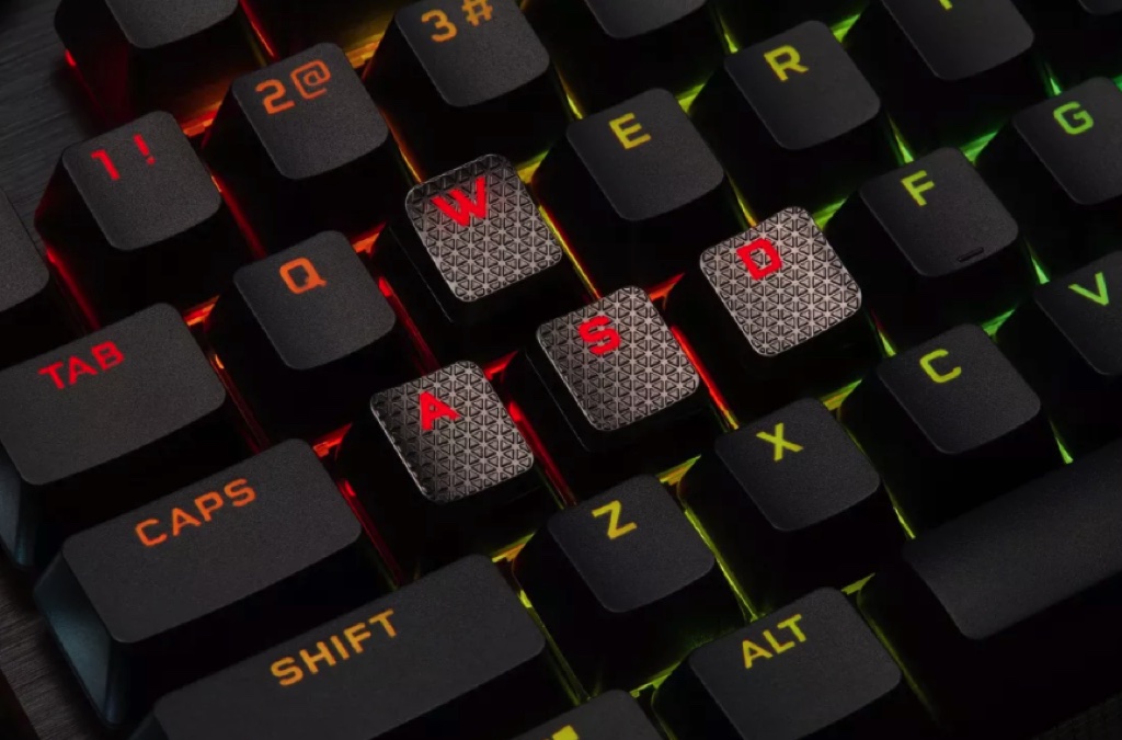Bàn phím Corsair K100 gặp lỗi tự động gõ phím, khiến nhiều người dùng "hoang mang"
