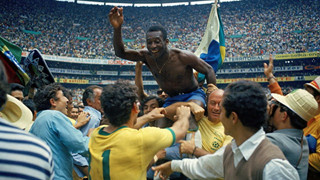 Huyền thoại vua bóng đá Pelé qua đời ở tuổi 82