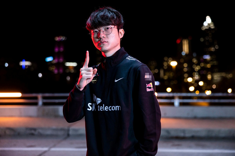 League of Legends: The LPL community called Faker’s name again when the Demon King stole JackeyLove’s red buff