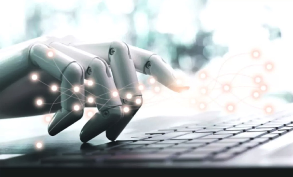 Để cải thiện hiệu quả trong công việc, nhiều nhân viên "lén" sếp sử dụng ChatGPT