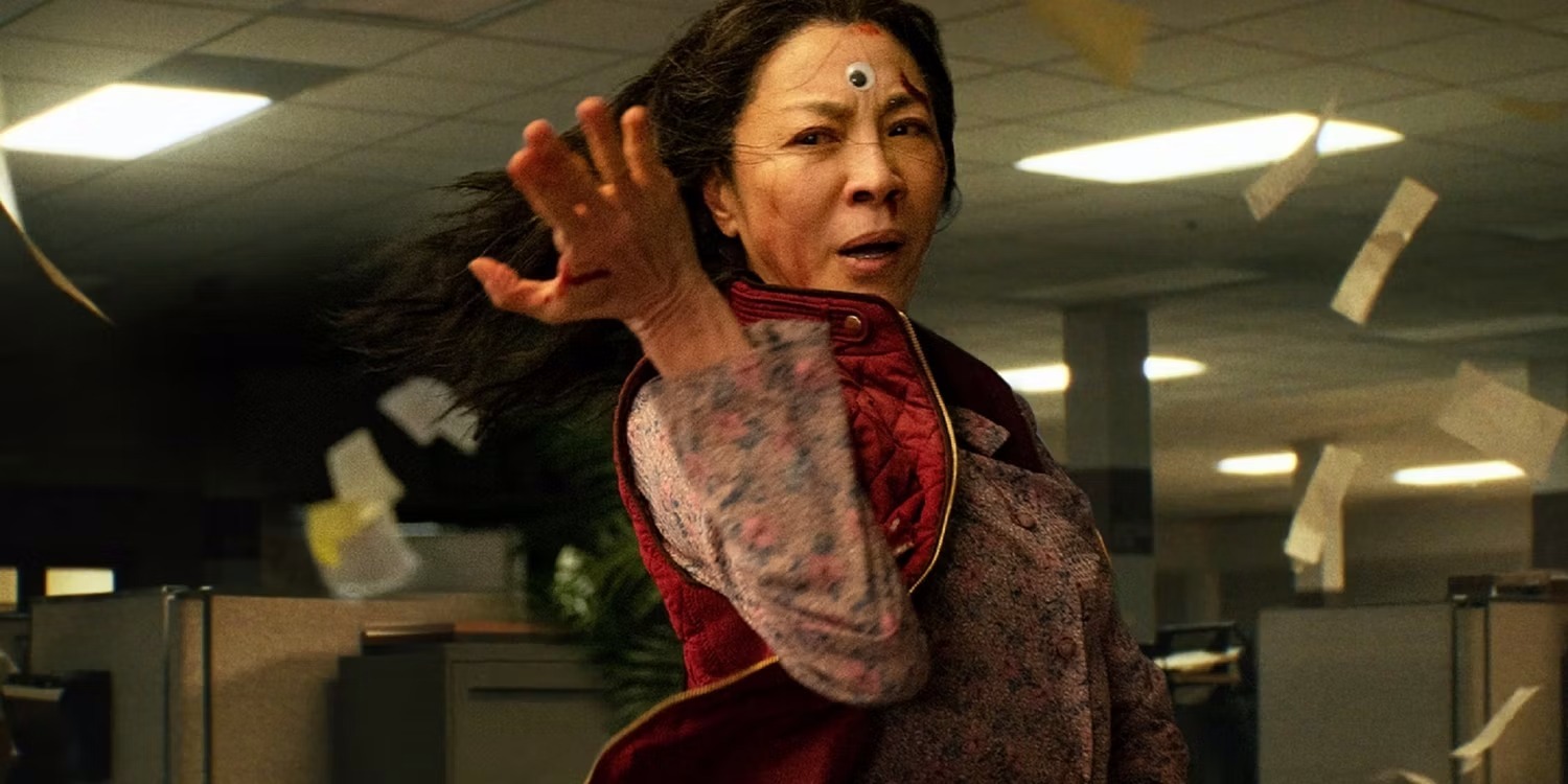 Everything Everywhere All At Once và loạt phim hấp dẫn bậc nhất đến từ NSX A24