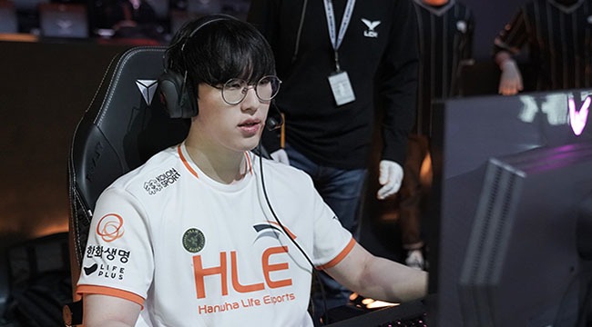 HLE Zeka: "Tôi không biết ulti của Yasuo hoạt động như thế nào, tôi chỉ ấn R mà thôi"