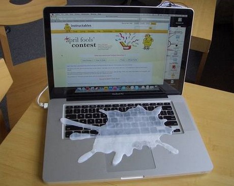 Tổng hợp những trò troll công nghệ siêu bá đạo nhất cho ngày Cá tháng tư