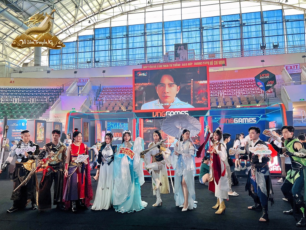 Dòng game Võ Lâm Truyền Kỳ chiếm trọn “Spotlight” Vietnam GameVerse 2023 với màn hô Lô Tô cực vui nhộn