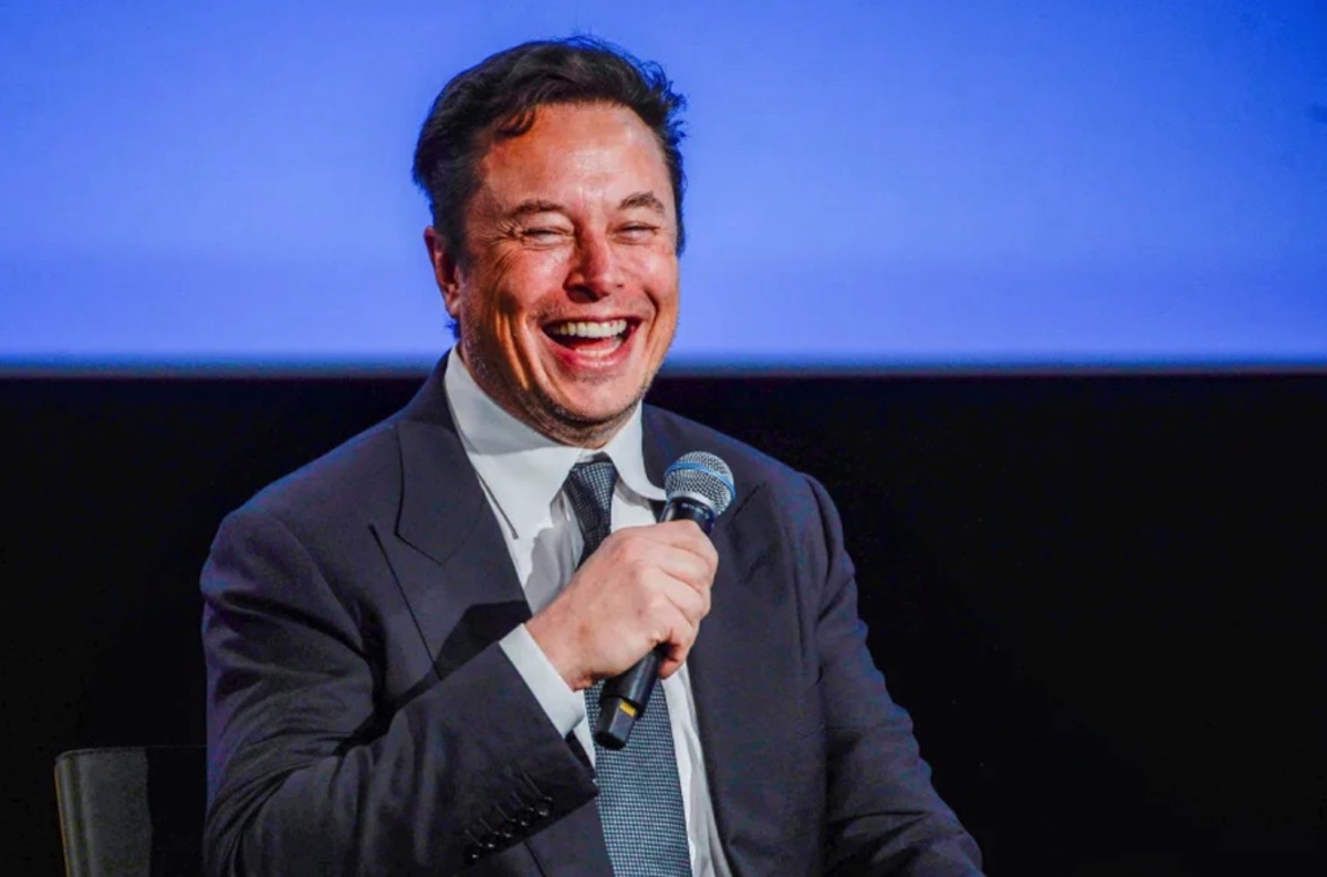 Elon Musk bí mật phát triển siêu AI của riêng mình 