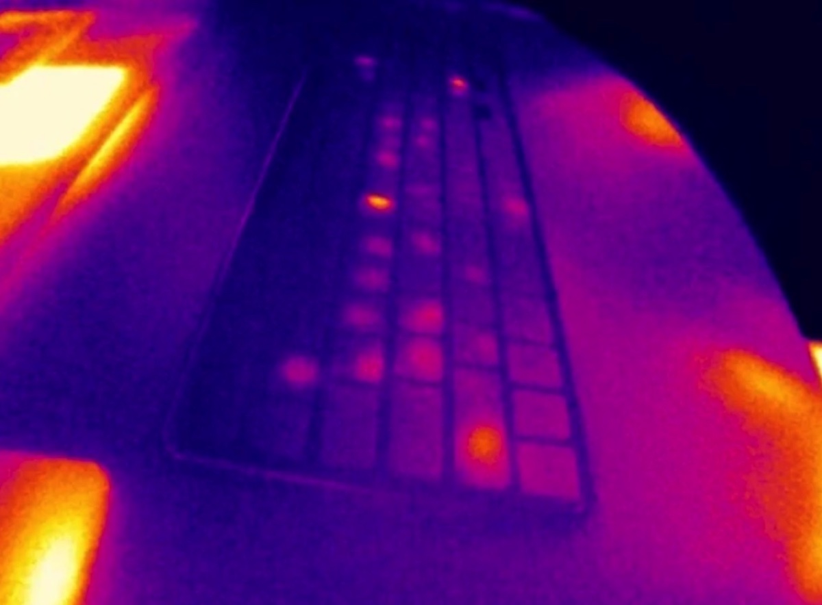 Cảnh báo: Camera nhiệt và AI có thể giúp kẻ trộm bẻ khoá mật khẩu thiết bị của bạn