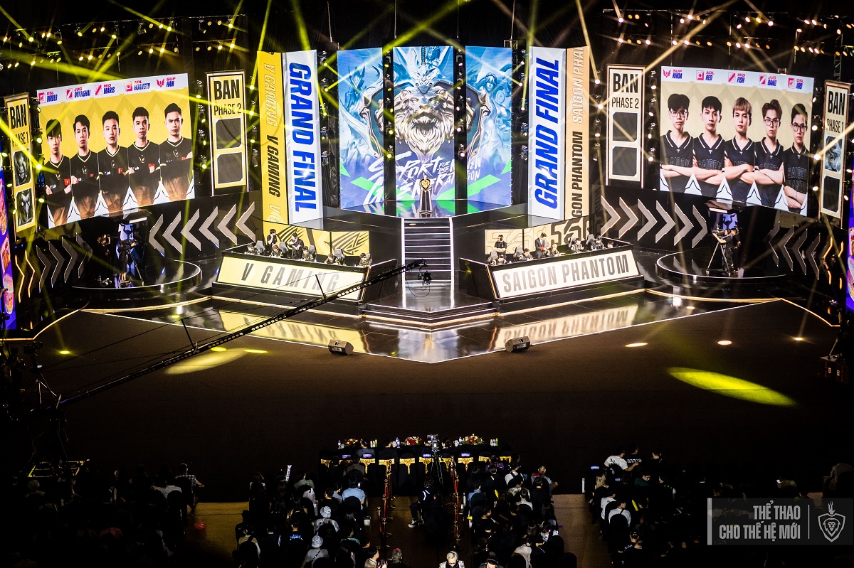 Chung kết ĐTDV Mùa Xuân 2023: Liệu chim vàng có thể hạ gục những bóng ma?