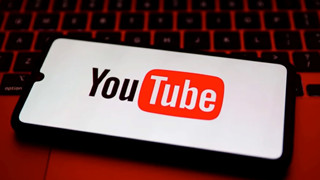 Thuật toán YouTube đề xuất các video có nội dung về súng cho game thủ trẻ tuổi