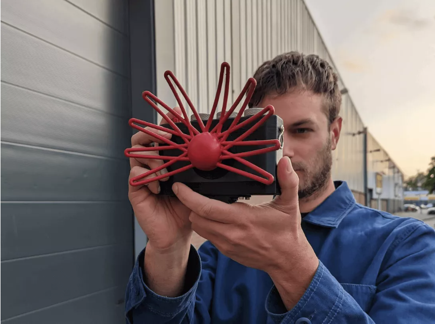 Máy ảnh không cần ống kính, có thể tạo ra hình ảnh bằng API vị trí và AI