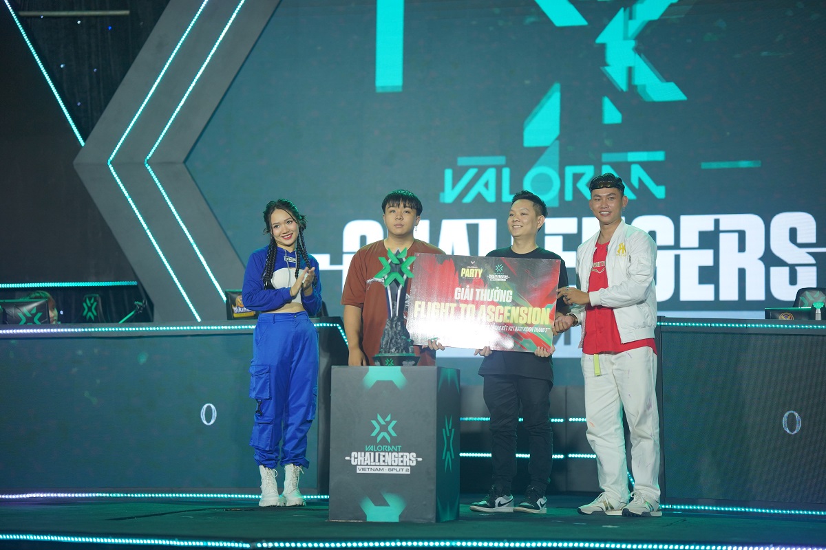 VCT Challengers Vietnam Split 2 chơi lớn, tặng hai vé đi Thái xem VCT Ascension 2023