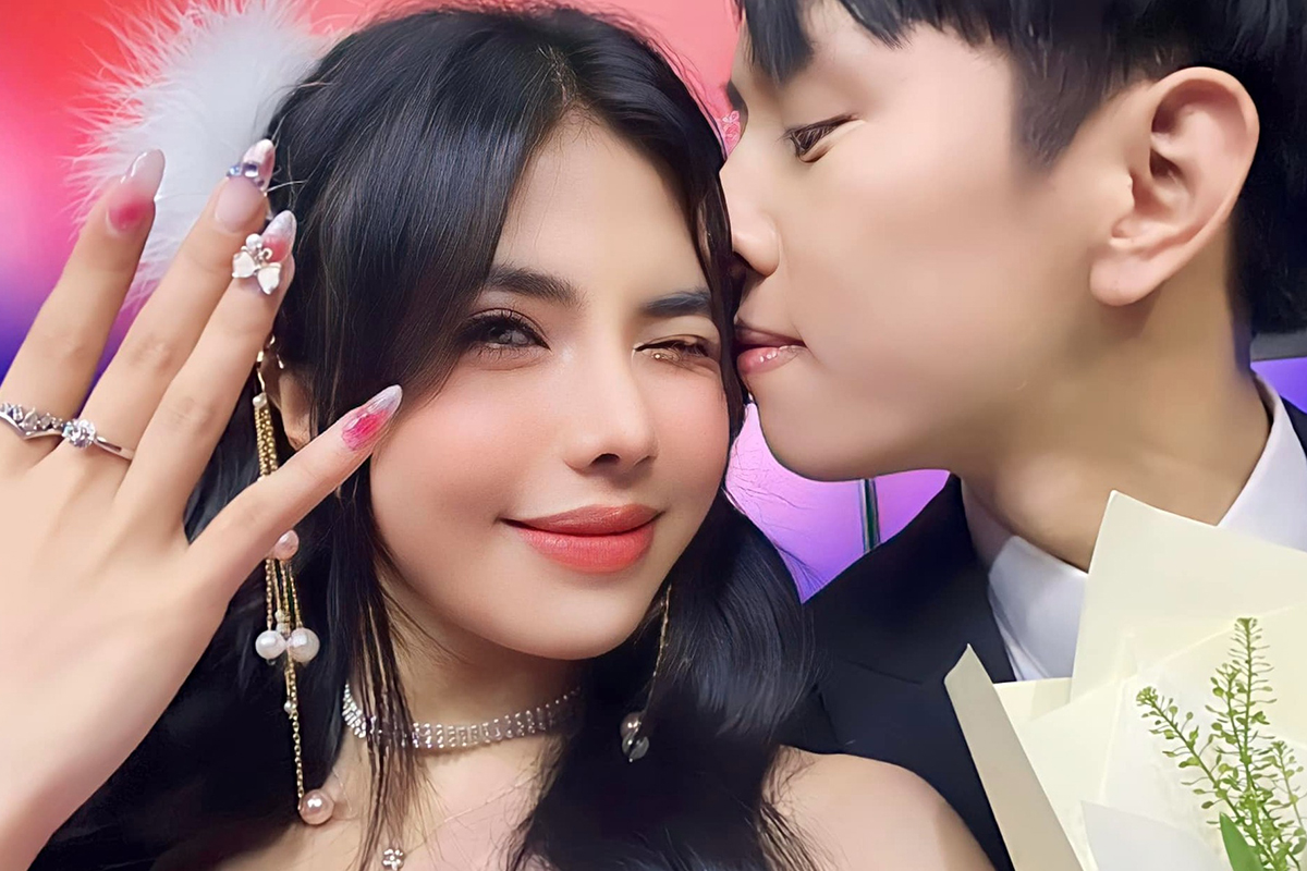 LMHT: Mai Dora bất ngờ hé lộ đang chuẩn bị cho đám cưới khiến fan mong chờ