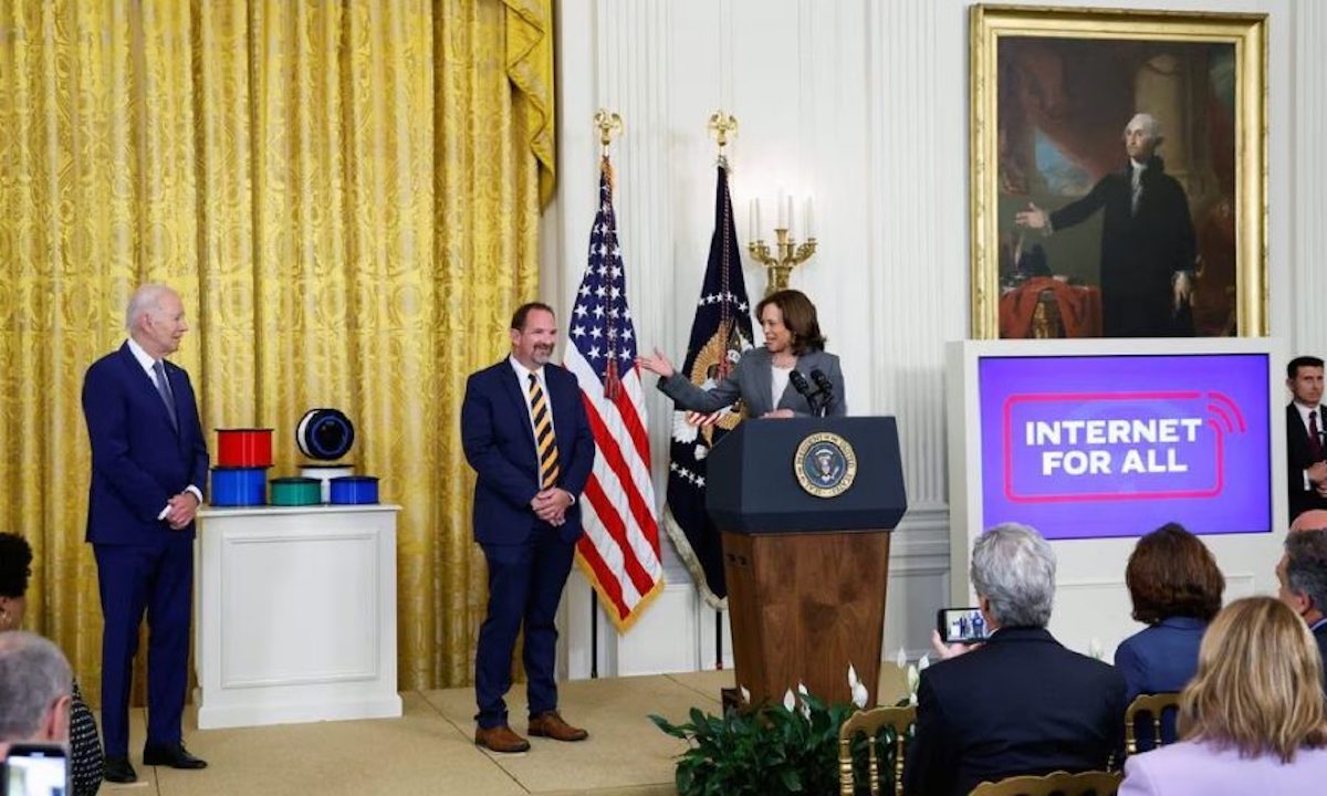 Mỹ chi hơn 42 tỷ USD phổ cập Internet tốc độ cao cho toàn quốc