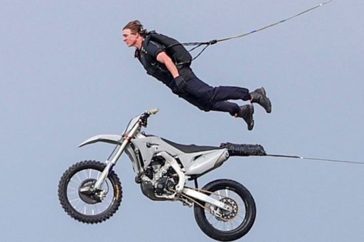 Choáng với những pha hành động nguy hiểm xuất hiện trong trailer Mission Impossible 7